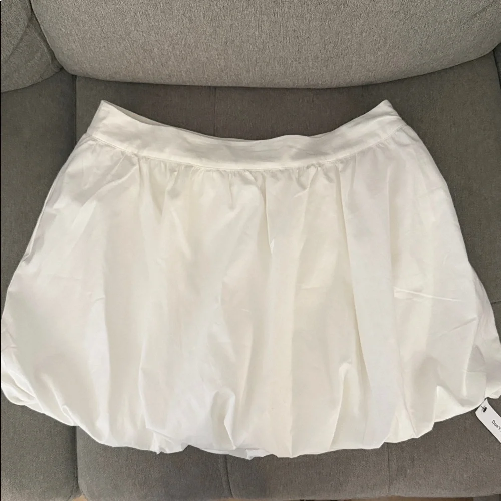 Reformation Brynn Skirt - Picture 4 of 7